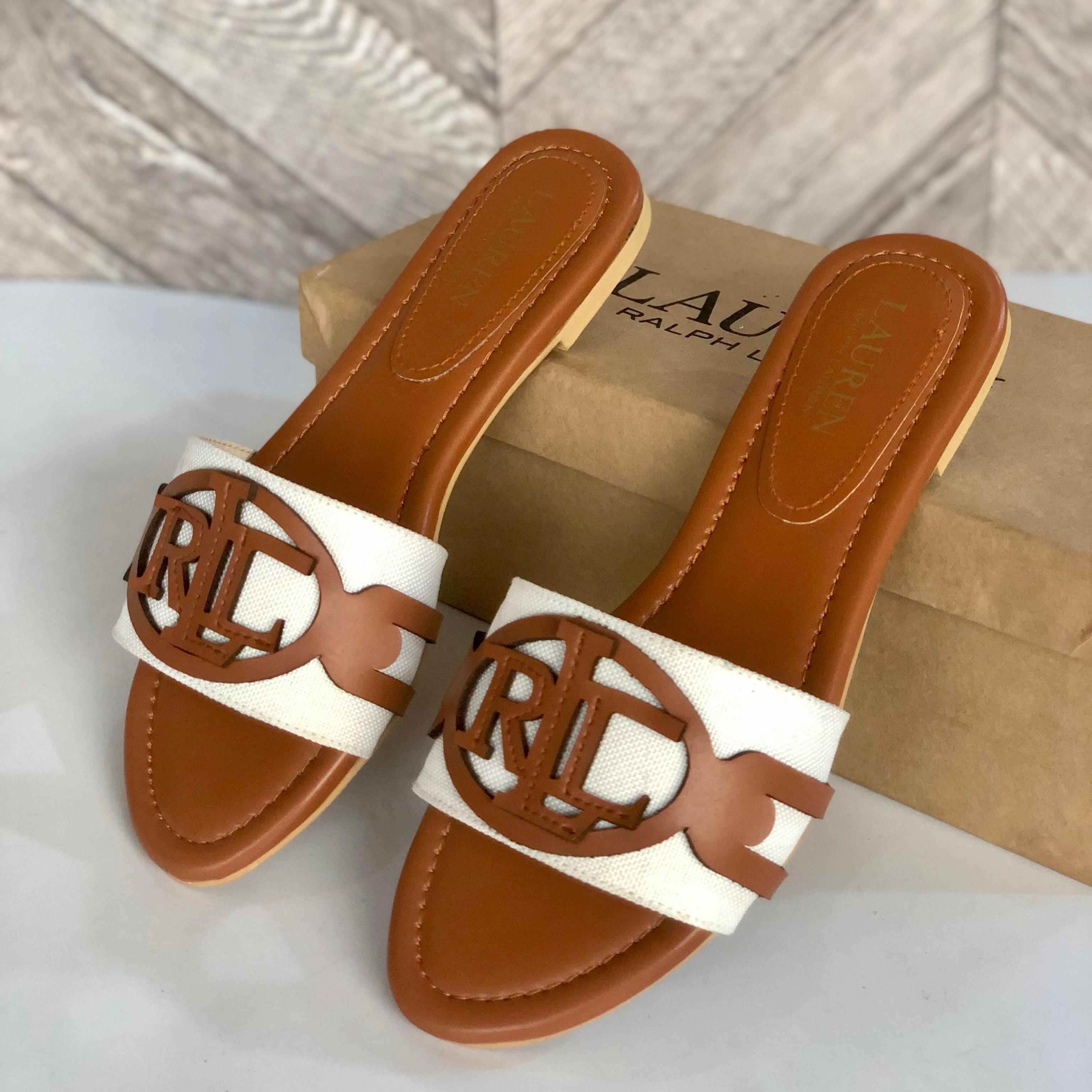 Majestique Flats B-SG-008