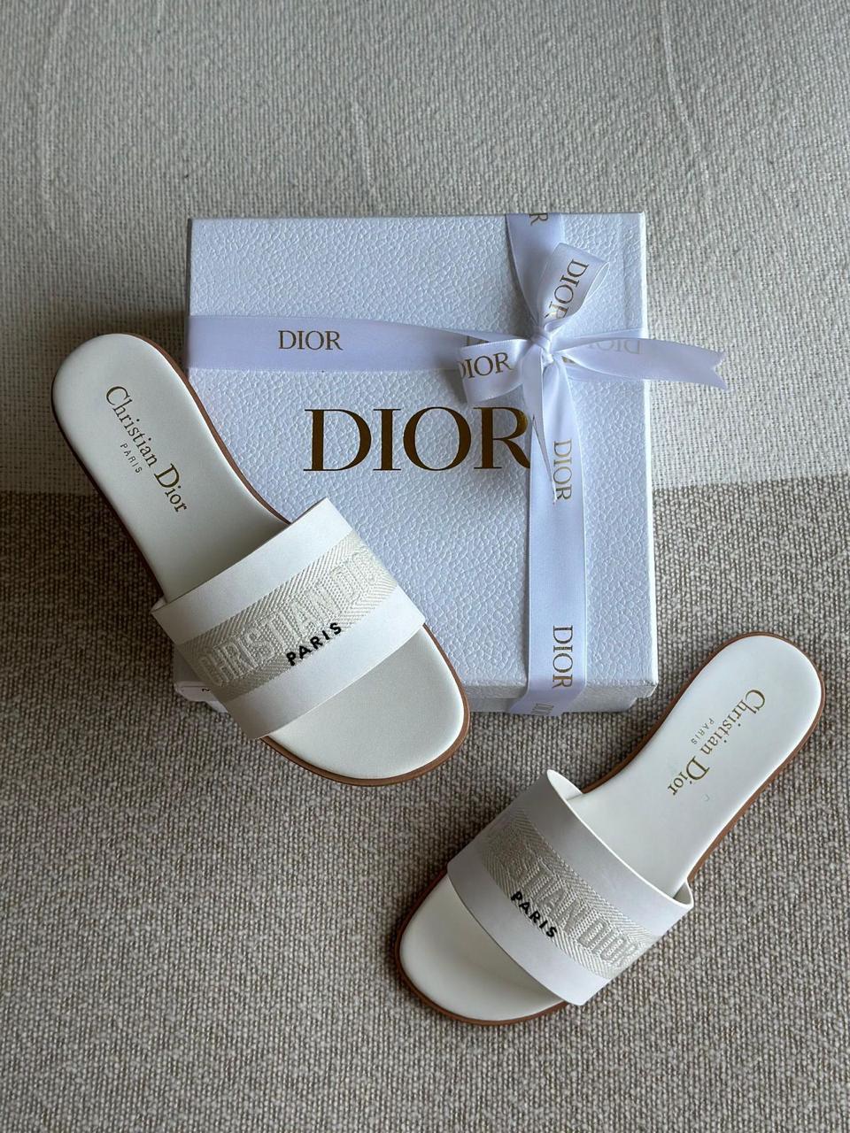 Couture Flats B-SG-002