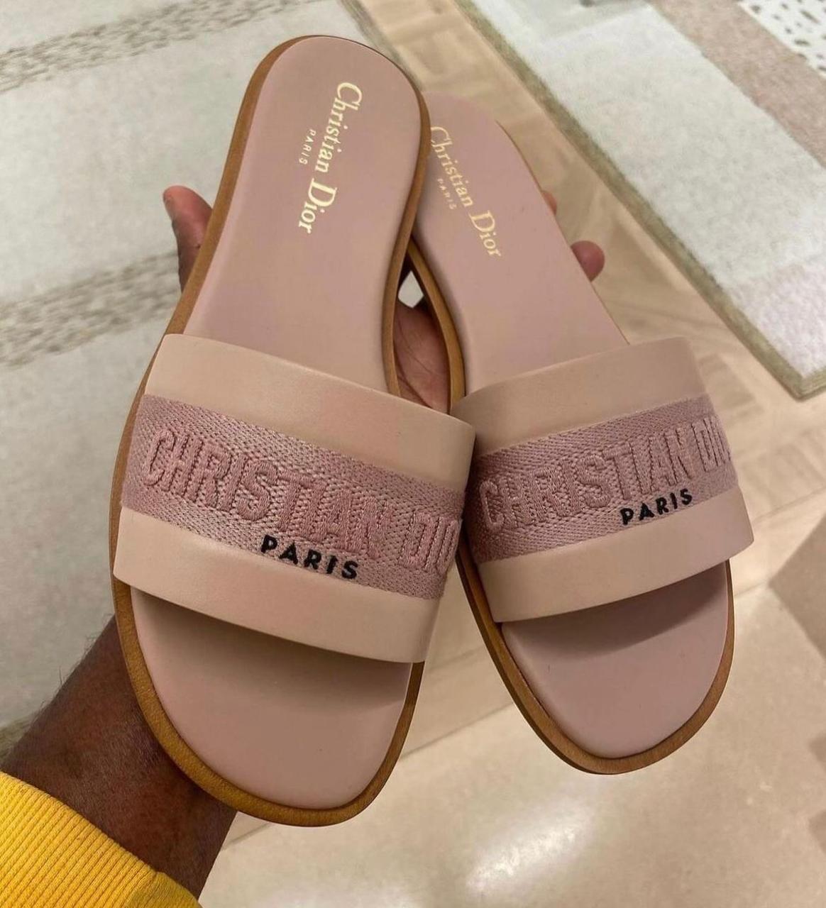 Couture Flats B-SG-002