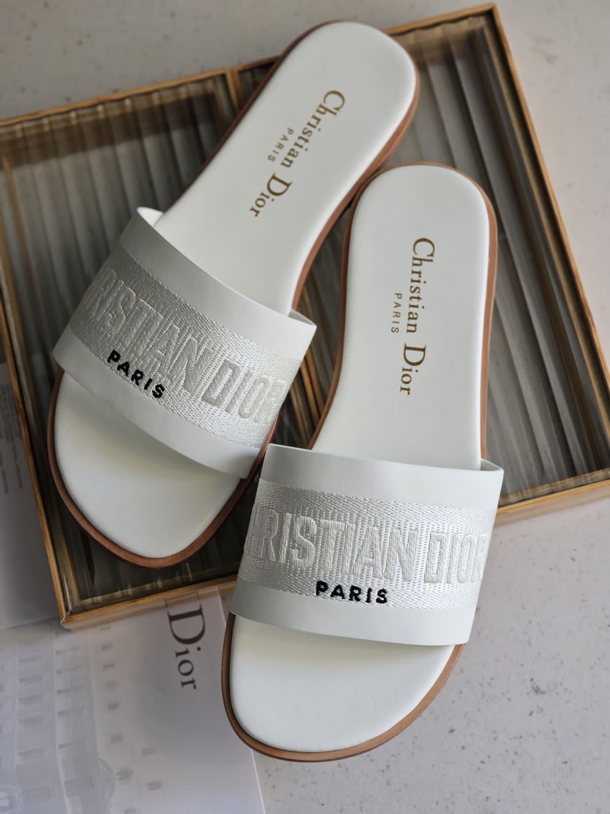 Couture Flats B-SG-002