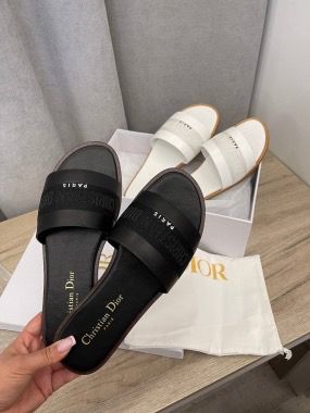 Couture Flats B-SG-002