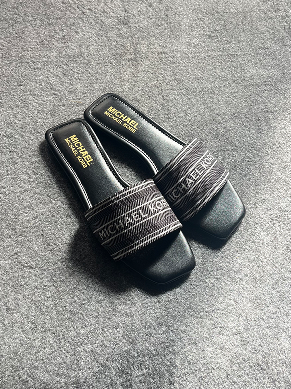 Metro Go Flats B-SG-019