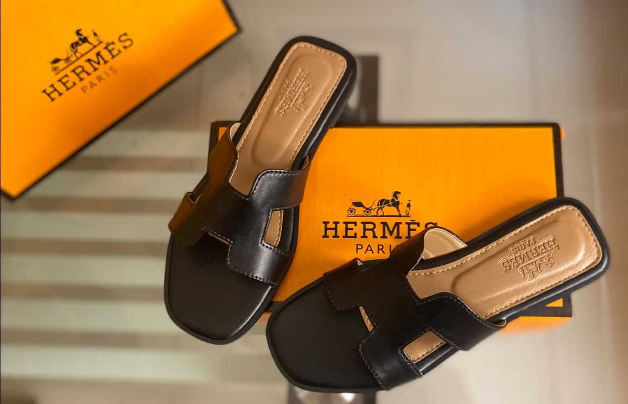 Heritage Flats BLACK B-SG-003